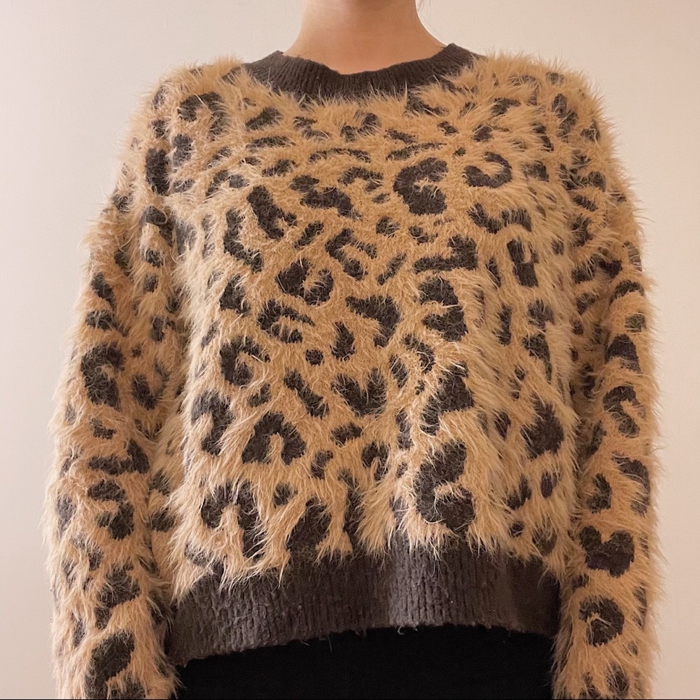 h&m fuzzy cheetah print sweater